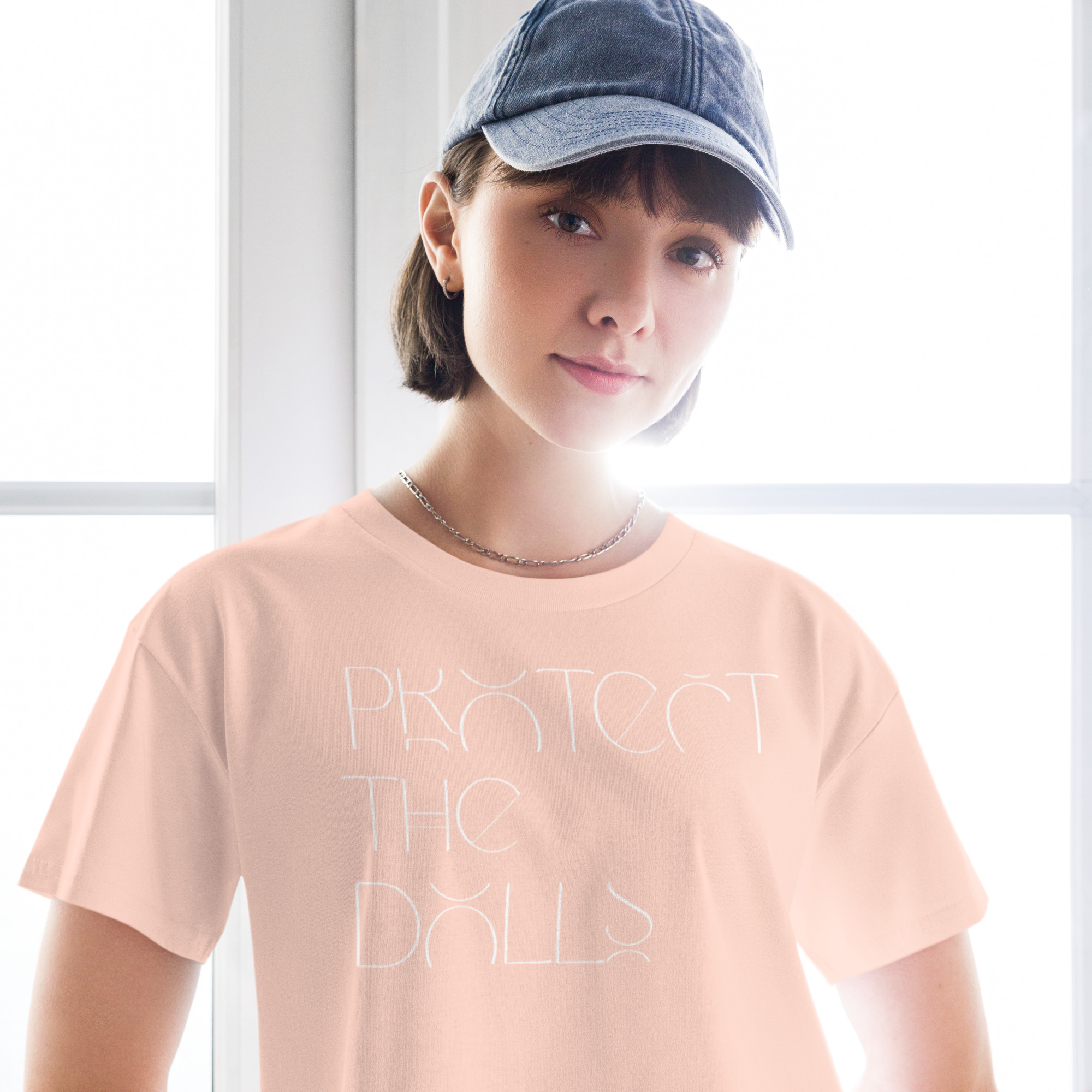 Unisex Organic Crop Top Protect the Dolls (Test) – Pink